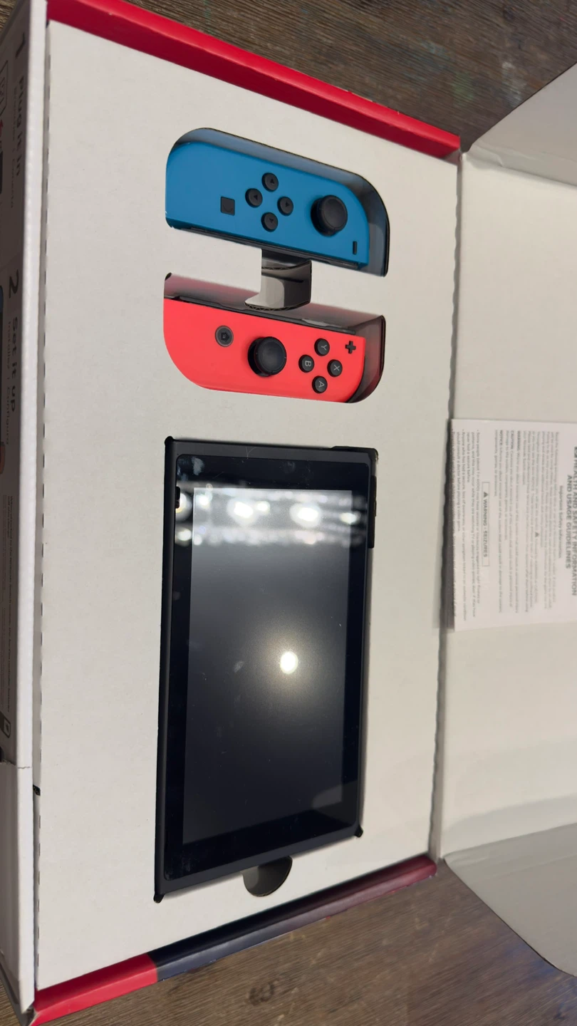 Nintendo switch bundle - photo 3