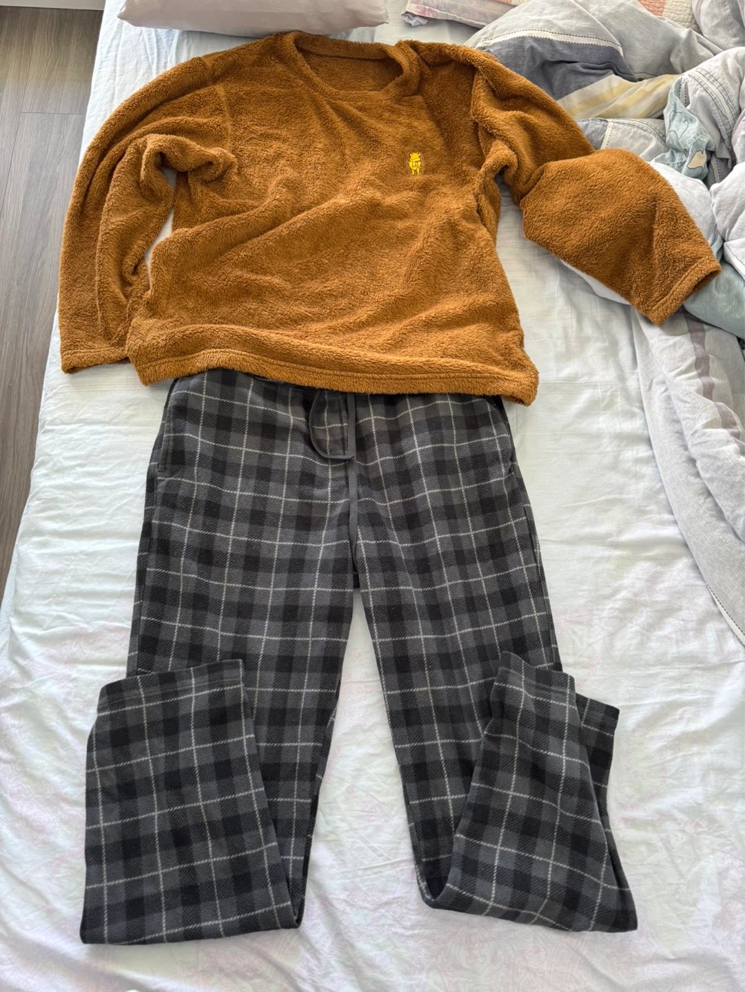 Uniqlo pajamas set
