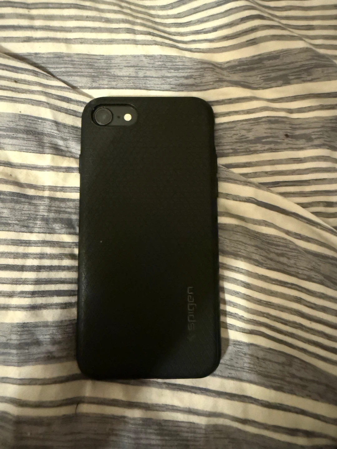 iPhone 8 Black - photo 3