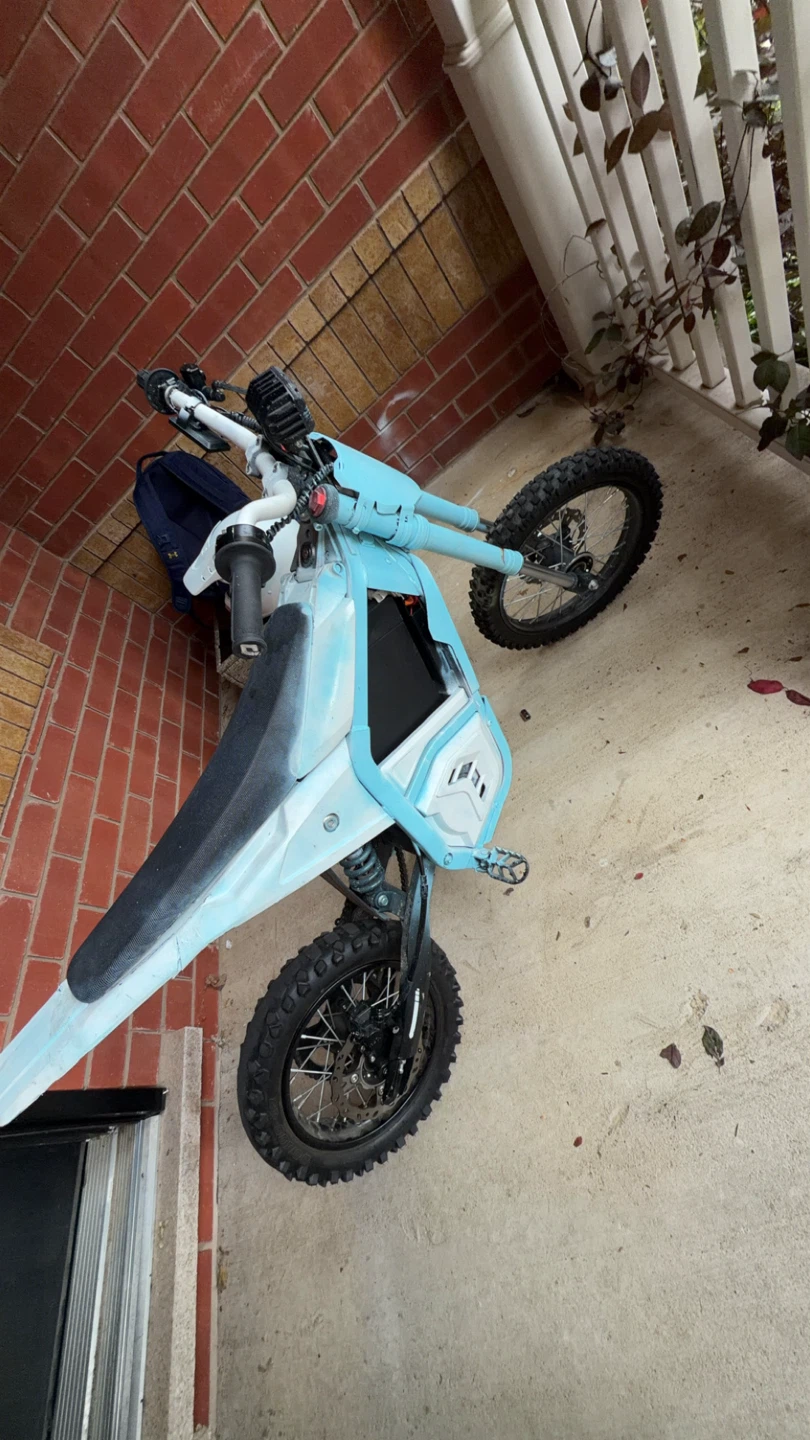 Light Blue Electric Dirt Bike - photo 3
