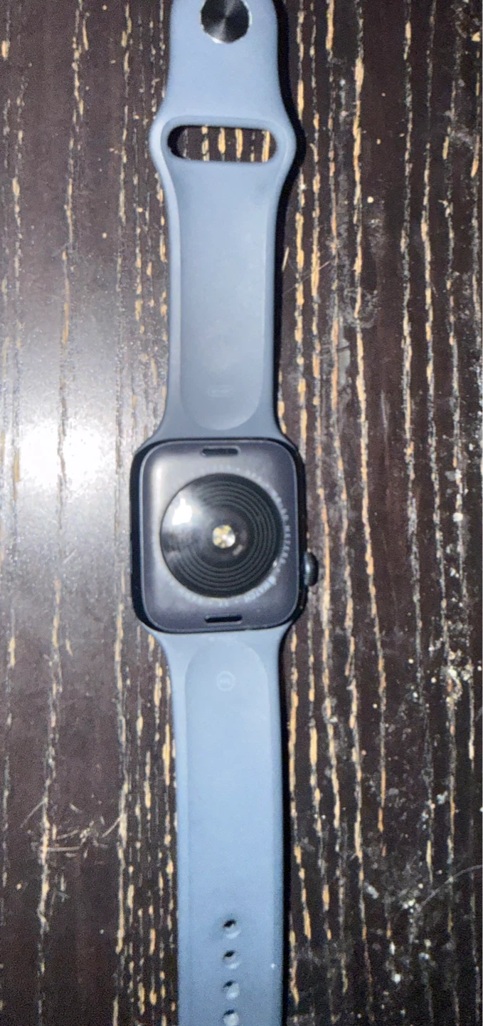 Apple Watch SE 3 - photo 4