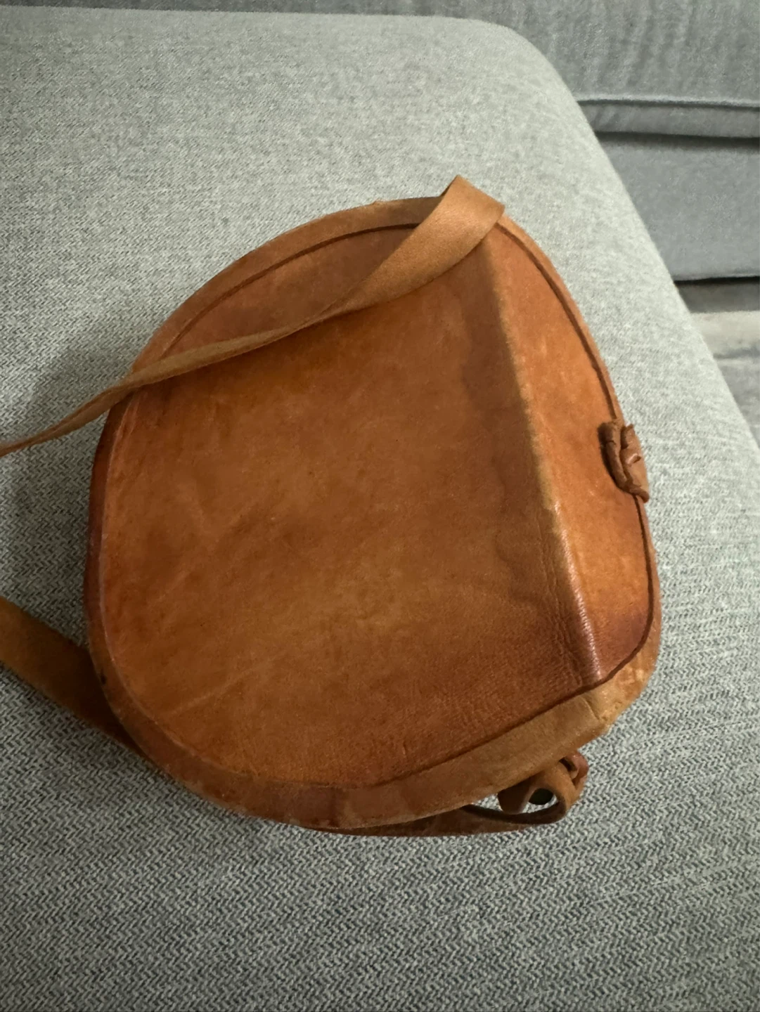 Handmade Leather & Gourd Crossbody Bag - photo 4