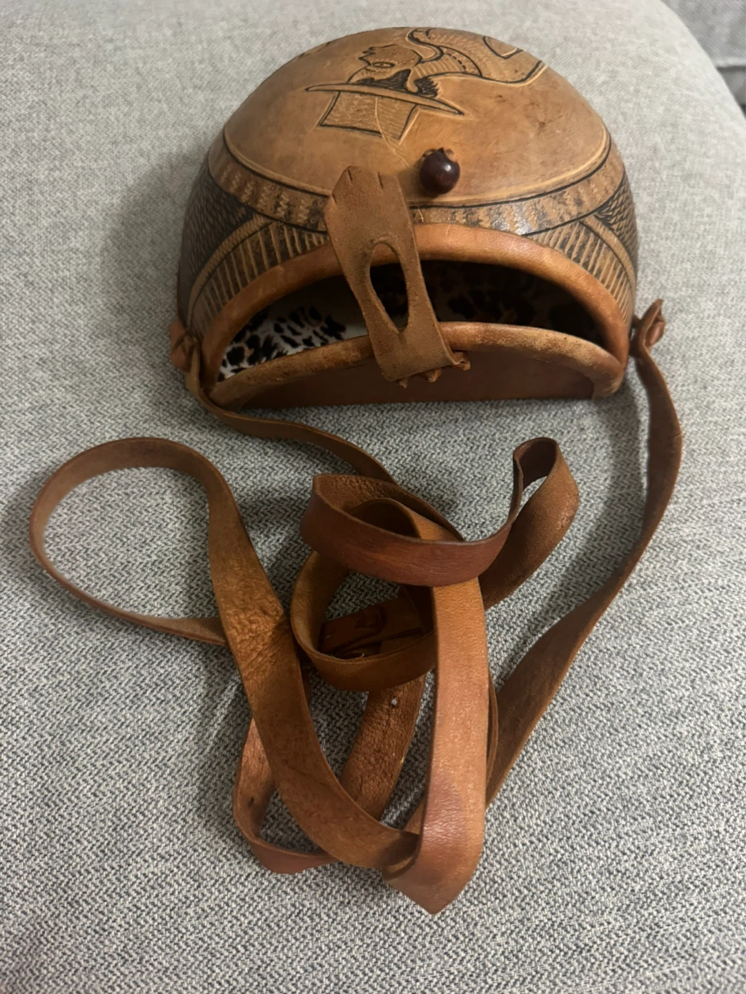 Handmade Leather & Gourd Crossbody Bag - photo 2