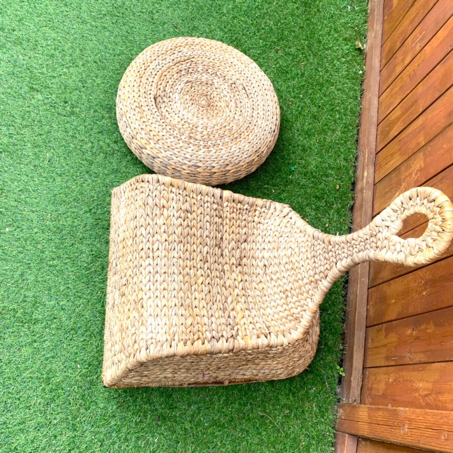 Woven Basket Chair seat with Ottoman - photo 4