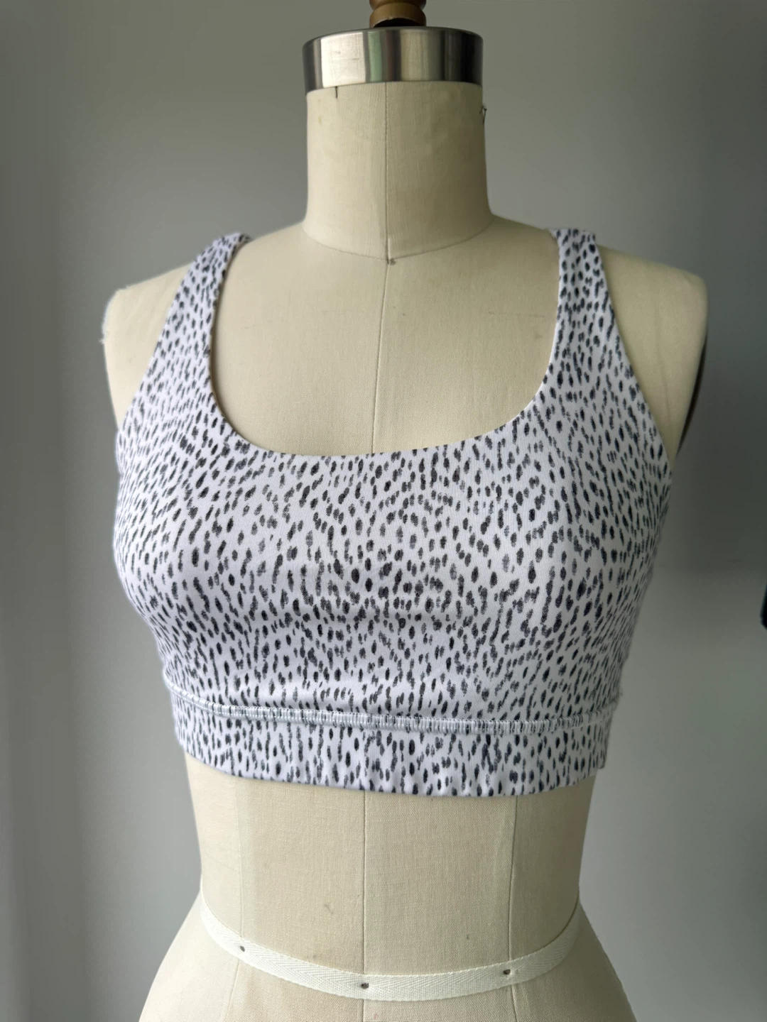 ⚽️Lululemon Sports Bra size 6