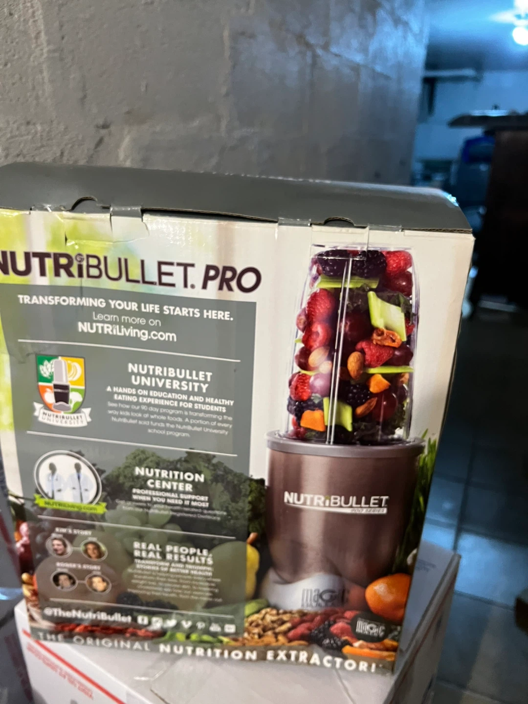 NutriBullet Pro Blender - 900 Watt - 32 Oz Cup - photo 3