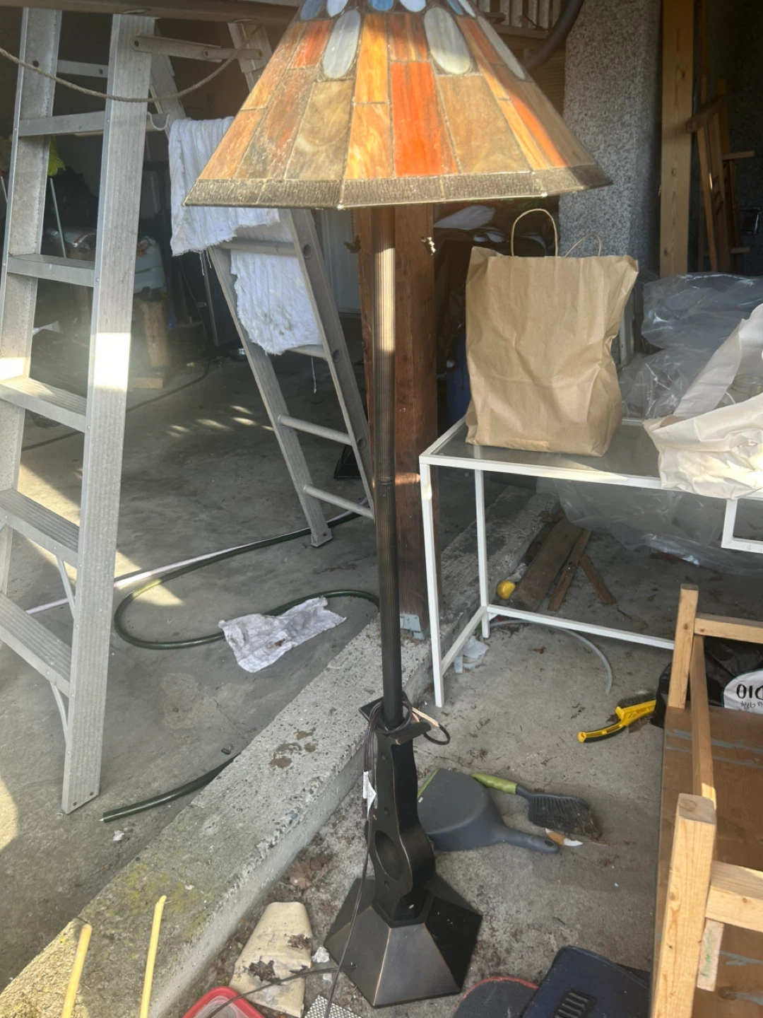 Tiffany Style Floor Lamp - photo 3