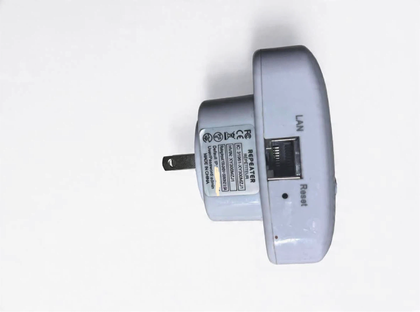 WiFi Repeater / Range Extender - photo 4