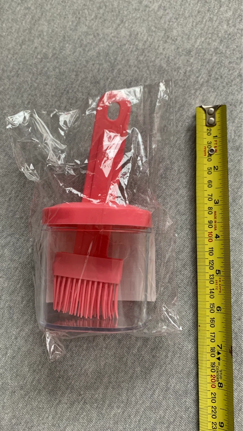 Pink Silicone Basting Brush with Container ⚽️