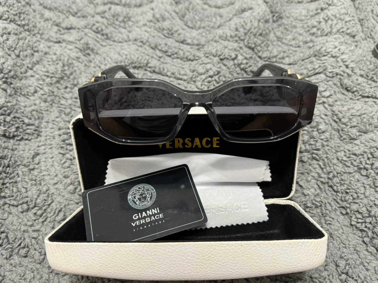 Versace Sunglasses - photo 2