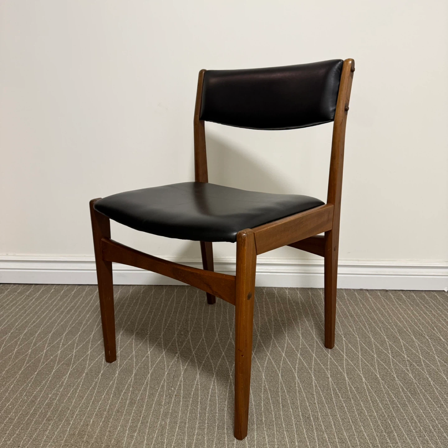 Original danish 1970s MCM dining/occasional chair - photo 2
