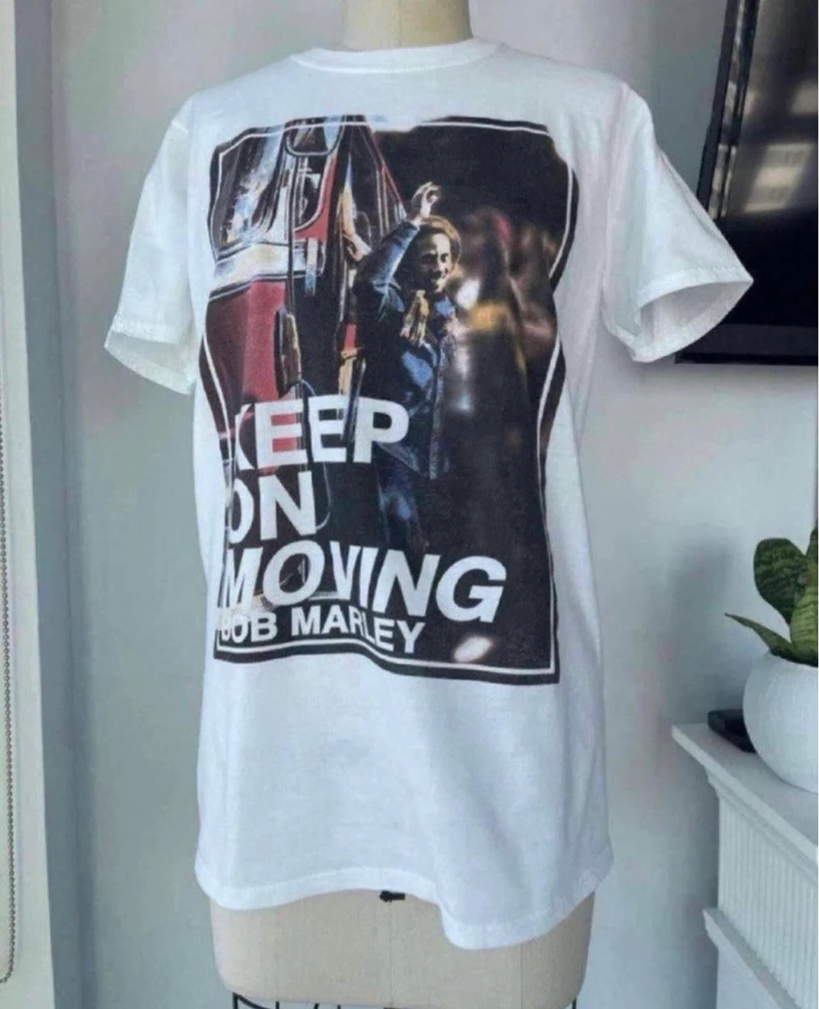 ⚽️Bob Marley T-shirt size medium