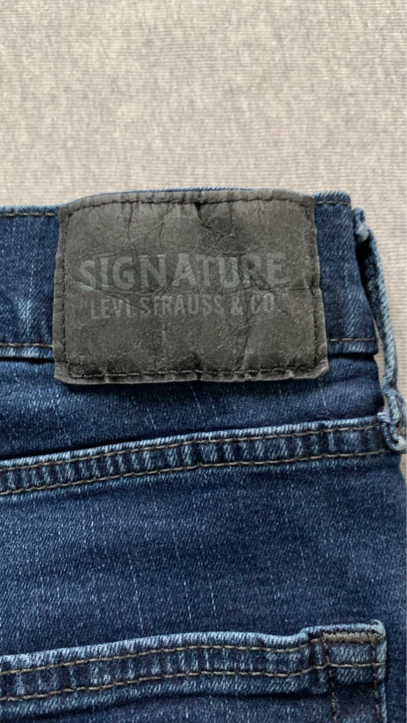 Levi Strauss Ladies Size 32 X 30 S47 Regular Taper Jeans ⚽️ - photo 3