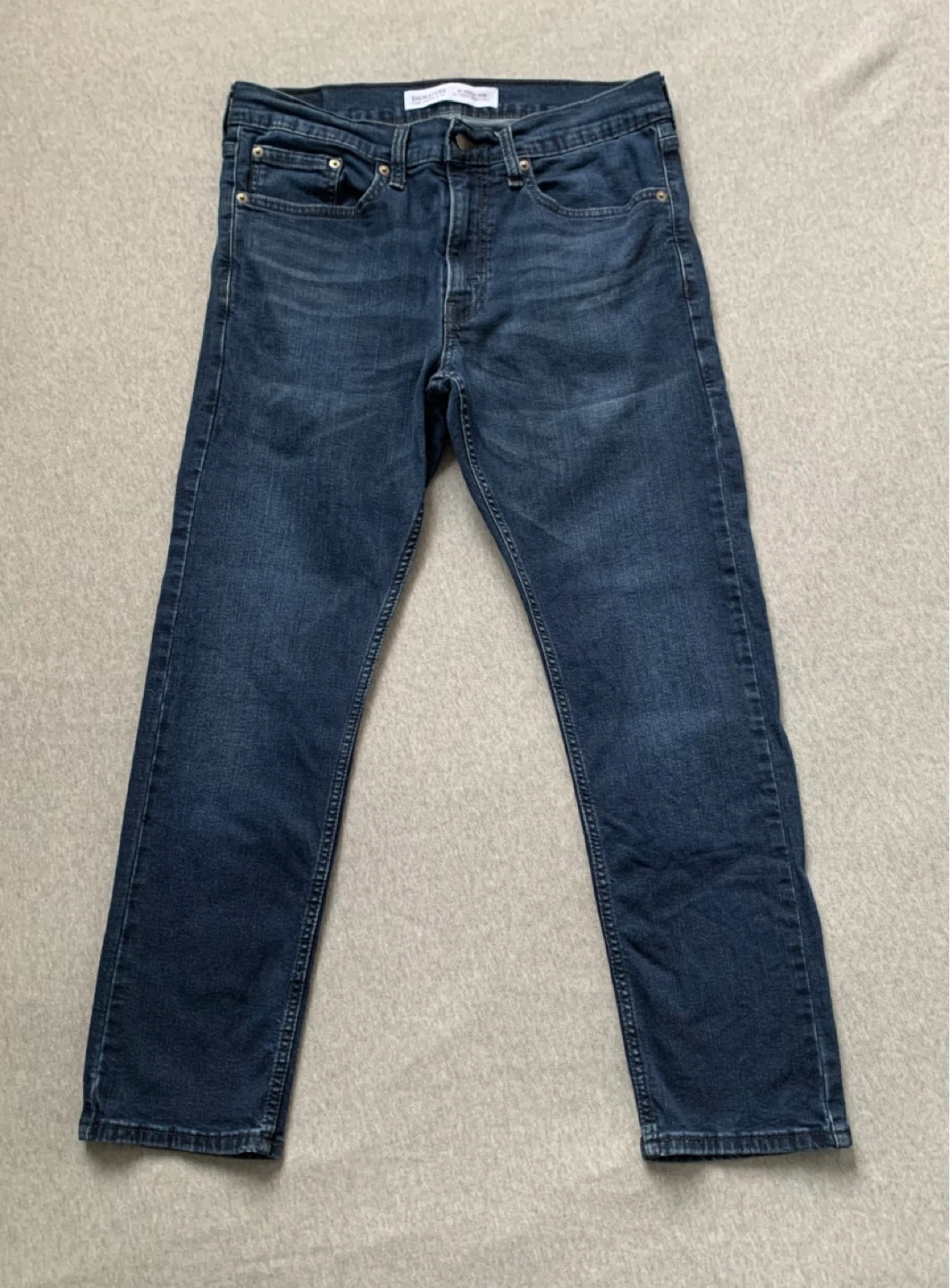 Levi Strauss Ladies Size 32 X 30 S47 Regular Taper Jeans ⚽️