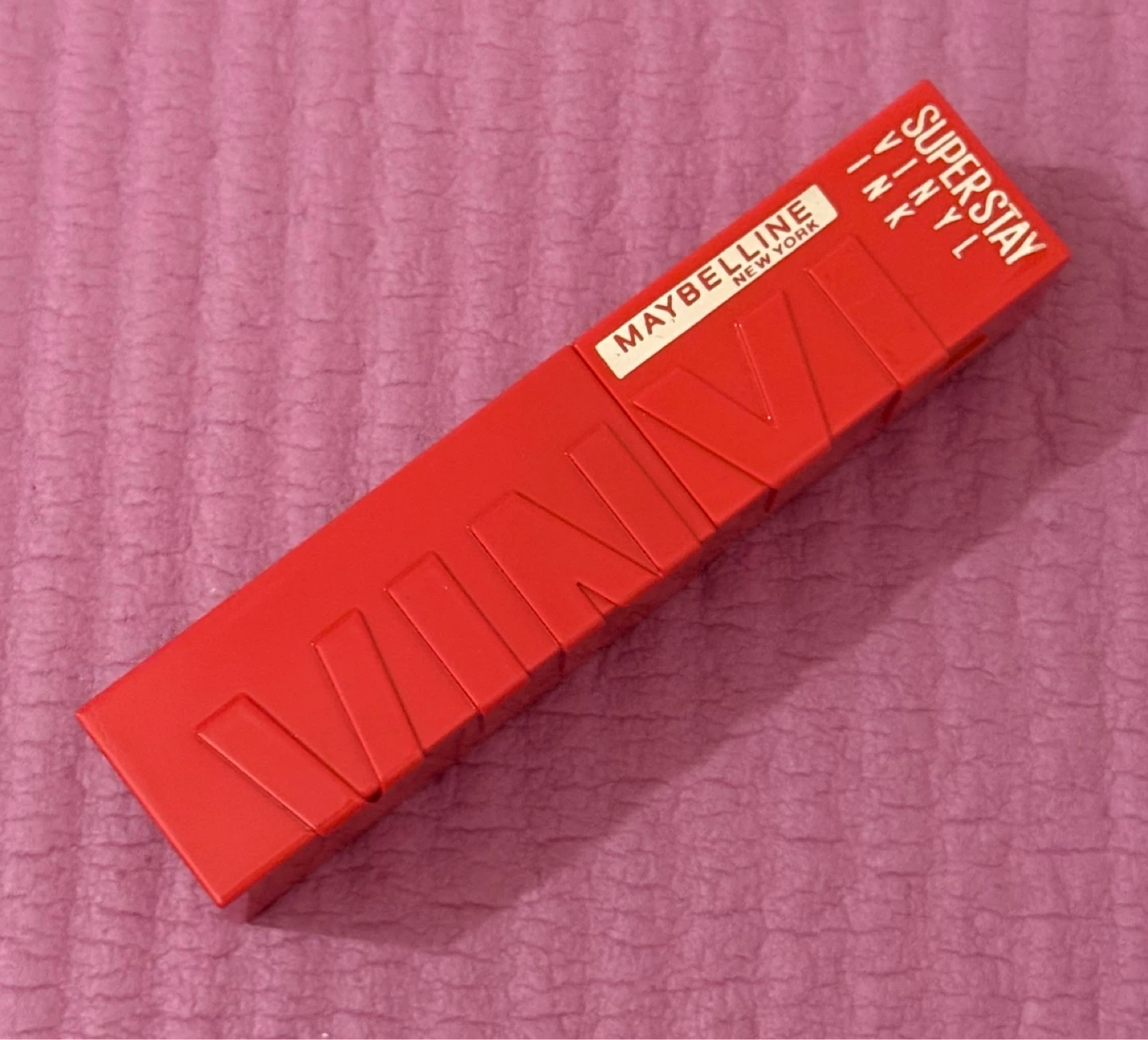 NEW⚽️Maybelline Super Stay Vinyl Ink Liquid Lipstick Red-Hot 25
