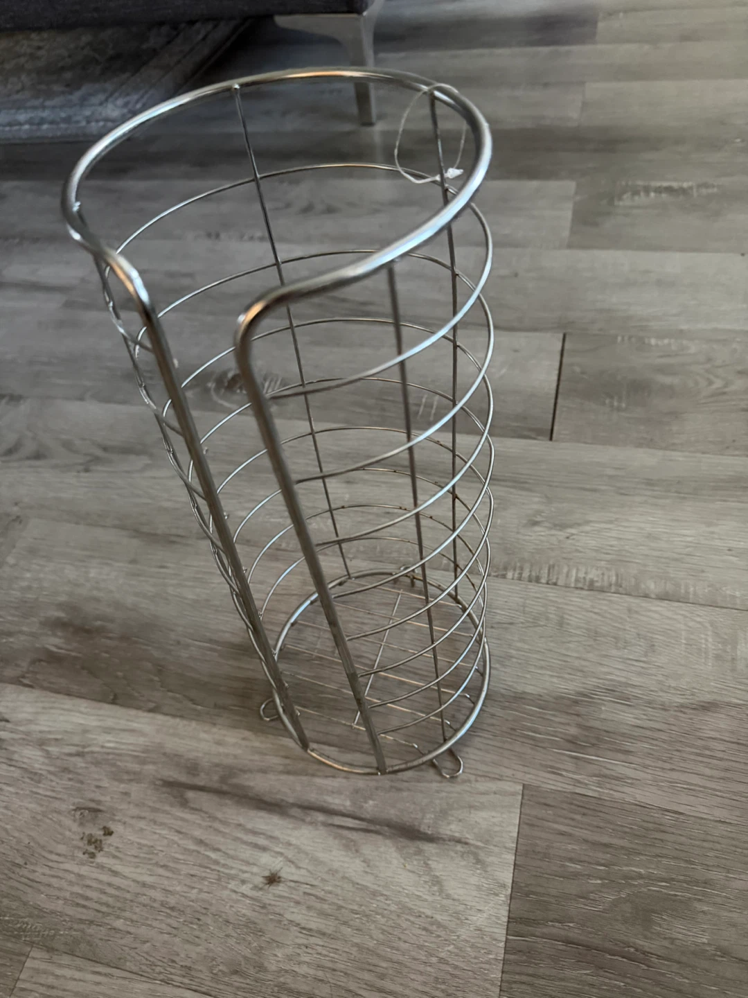 Silver Metal Wire Toilet Paper Holder Stand