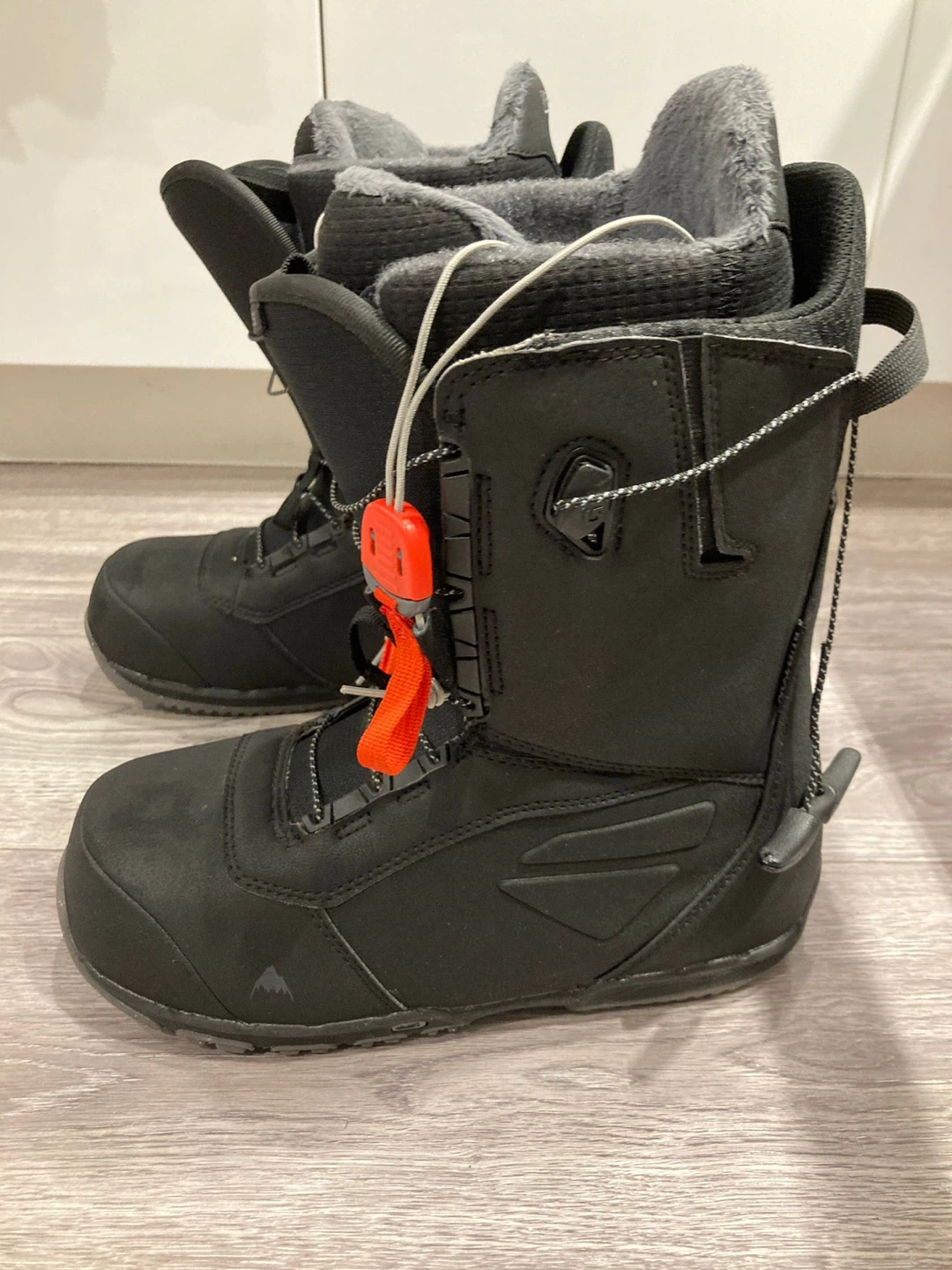 Burton Ruler Wide Snowboard Boots - Men's Size 9 - photo 3