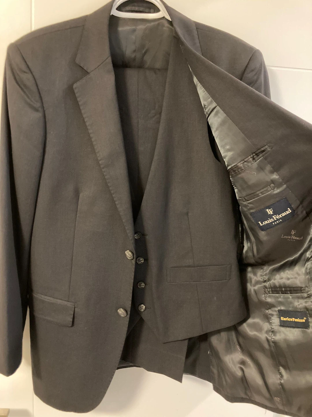Louis Feraud Paris Men's Suit - photo 4
