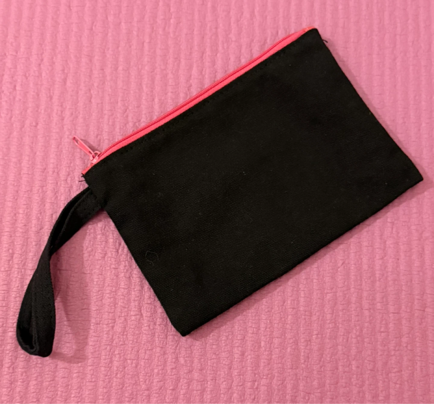 NEW⚽️Maybelline New York Black Cosmetic Bag - photo 3