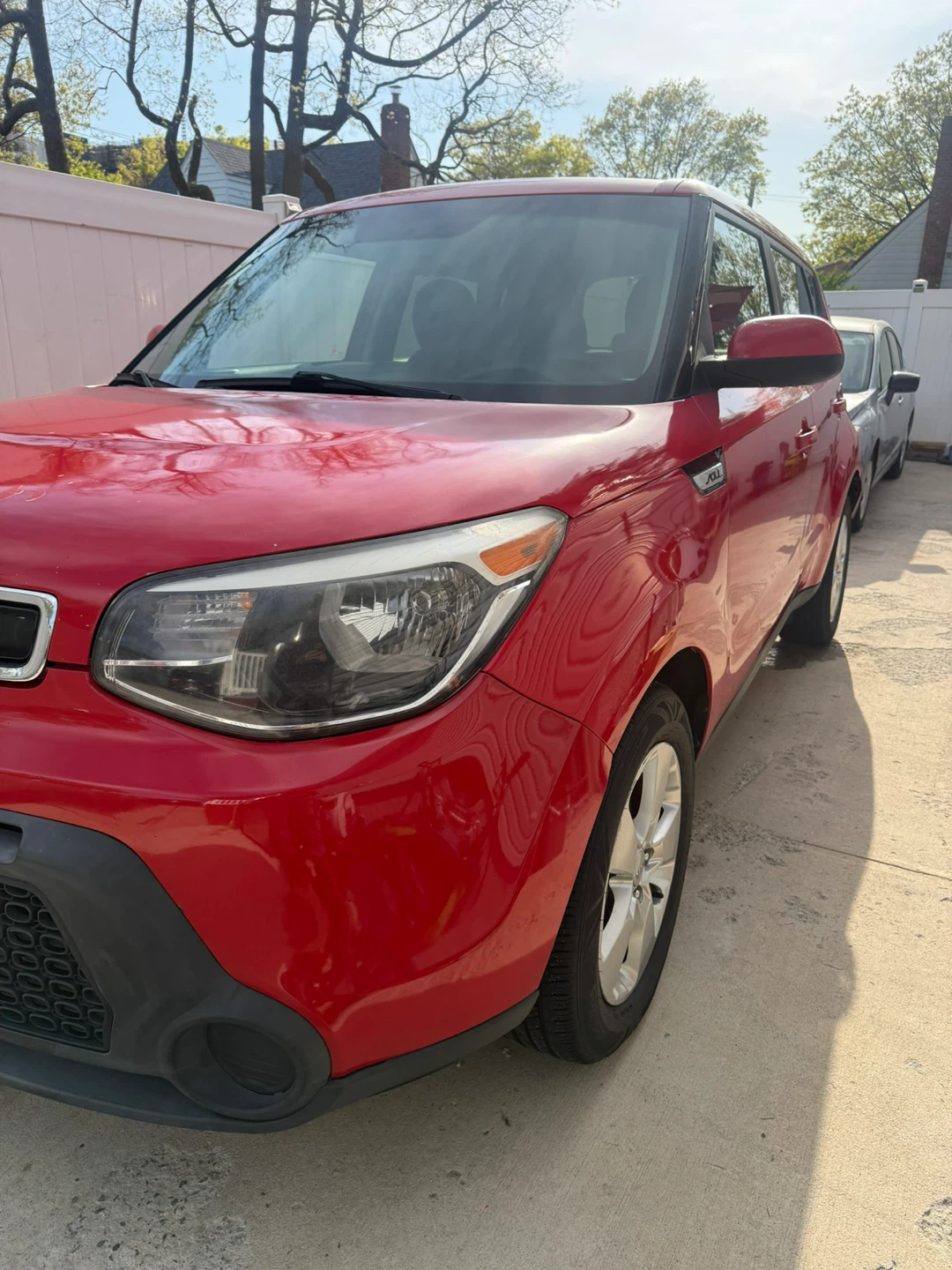 Red 2015 Kia Soul Base with 146,833 miles - photo 2