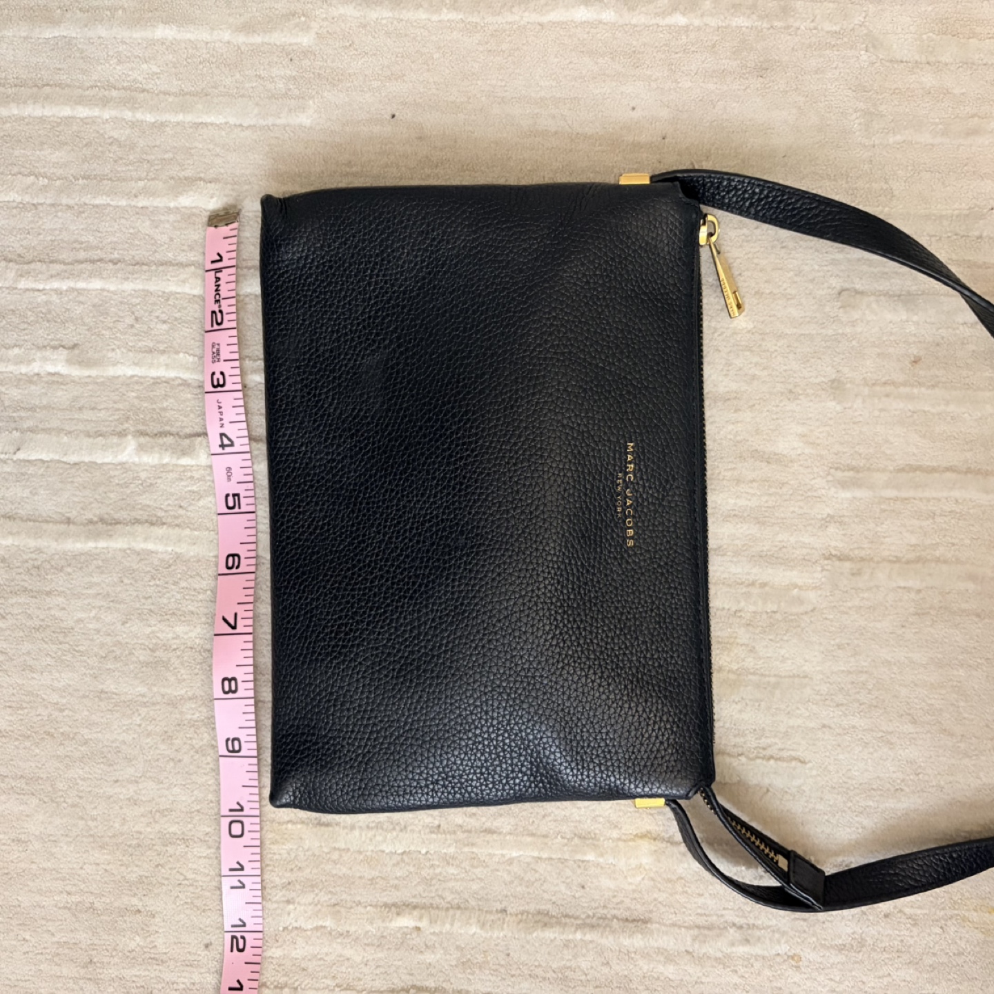 Marc Jacobs Black Leather Crossbody Bag ⚽️
