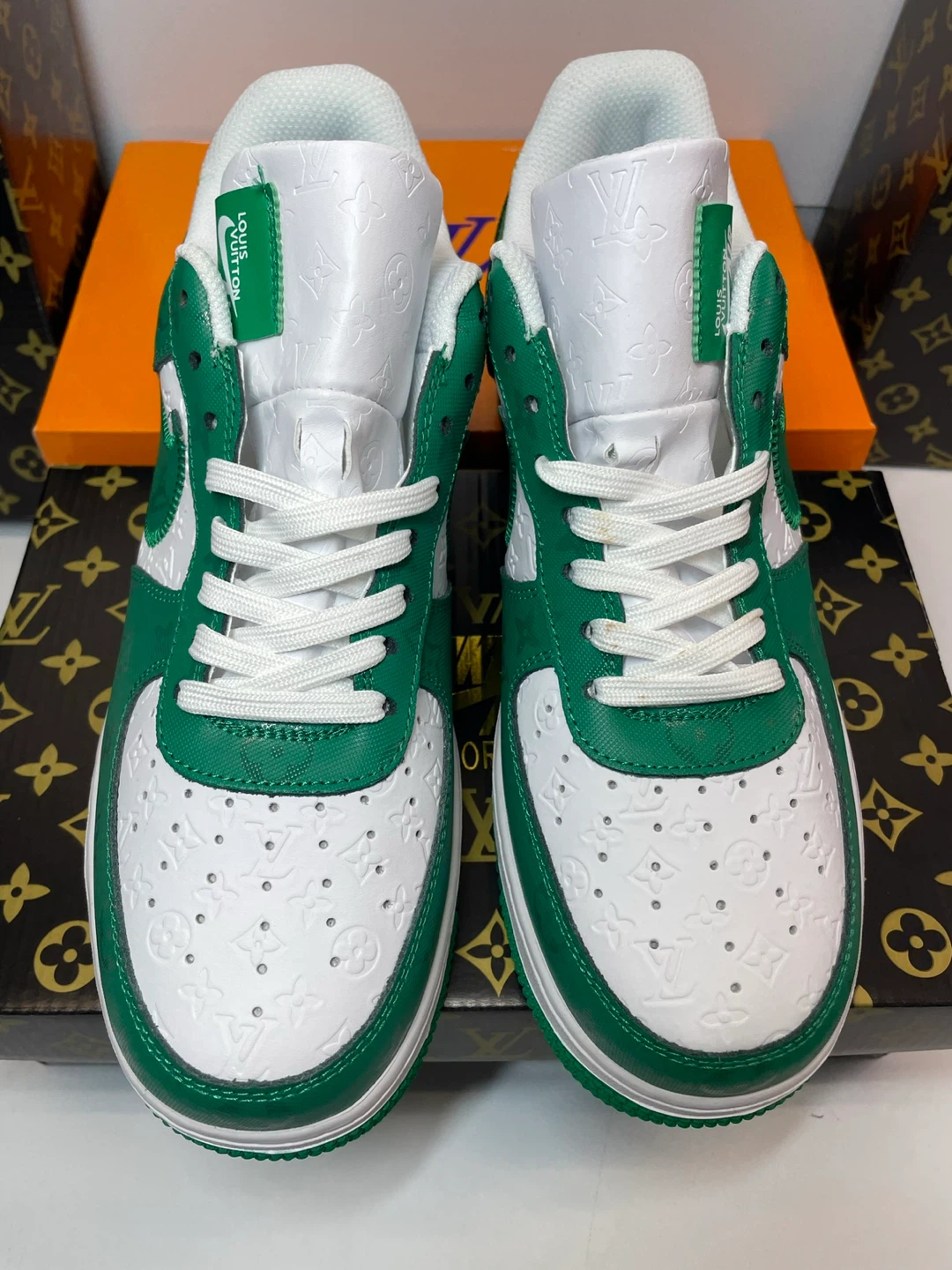 Louis Vuitton x Nike Air Force 1 "Green Monogram"