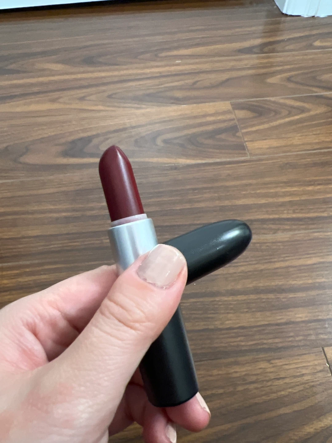 ⚽️ MAC Matte Lipstick - Diva A24 - photo 3
