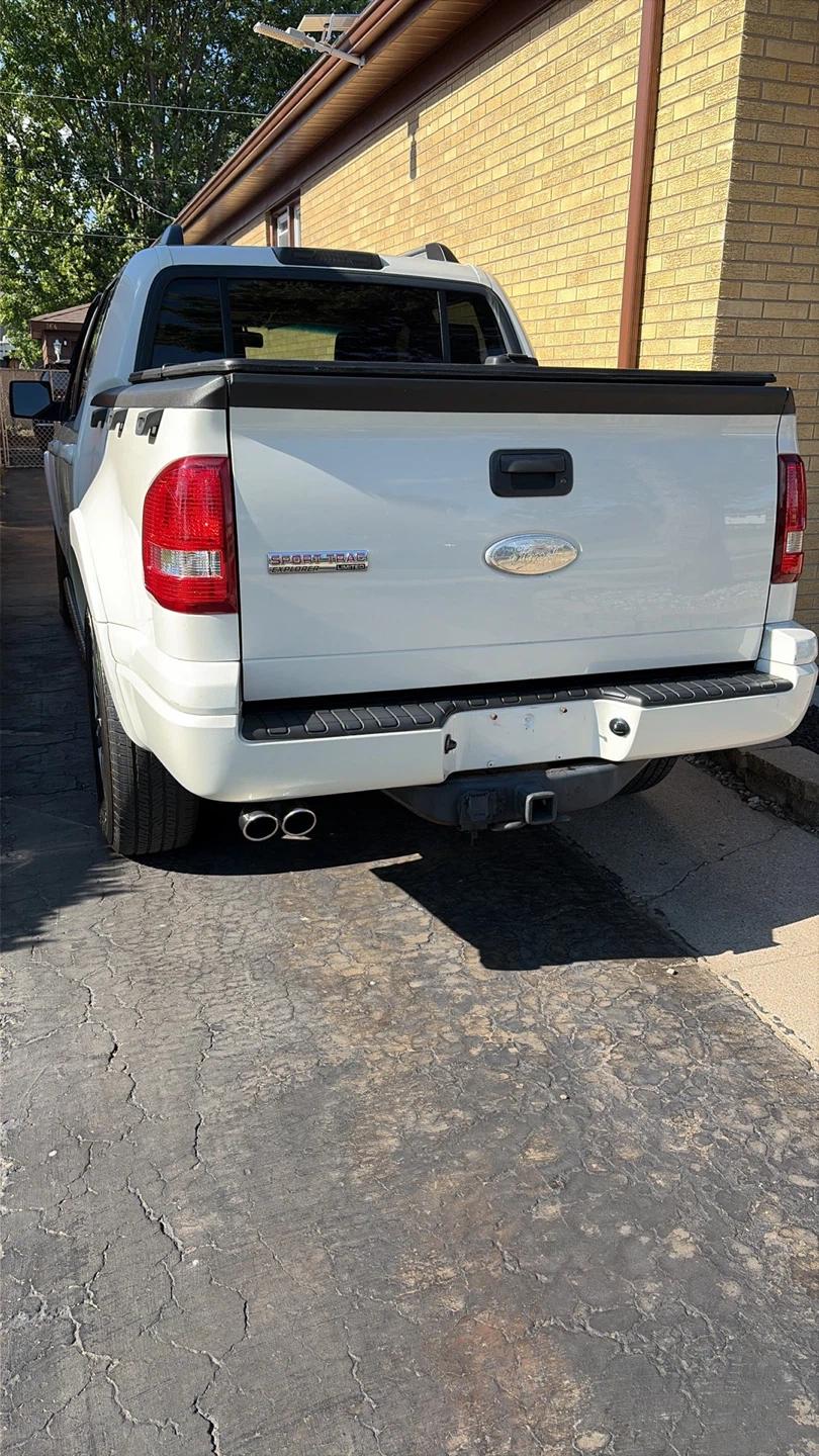 2008 Ford Explorer sport Trac - photo 2
