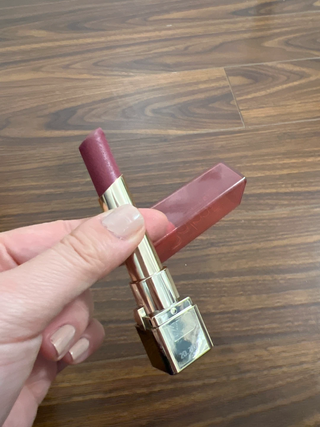 ⚽️ L'Oréal Colour Riche Balm Lipstick - Plum Plum - photo 4