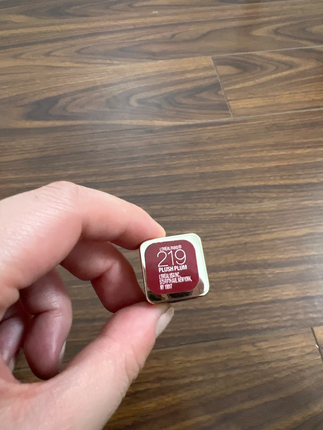 ⚽️ L'Oréal Colour Riche Balm Lipstick - Plum Plum - photo 2