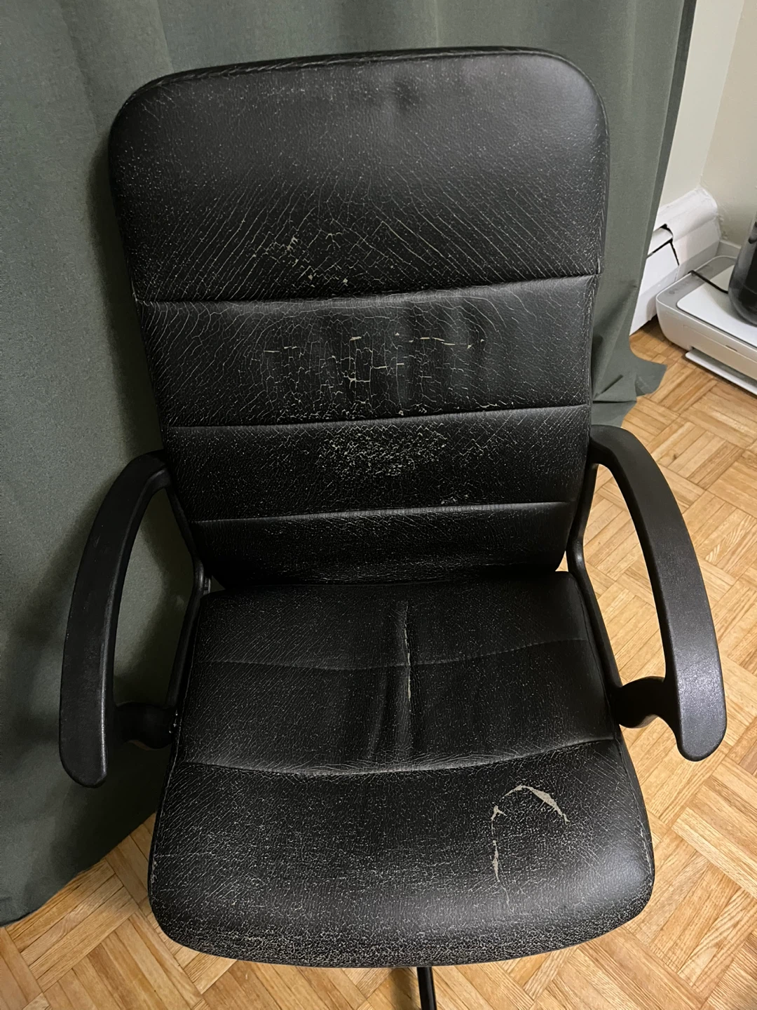 Black Office Chair - photo 3