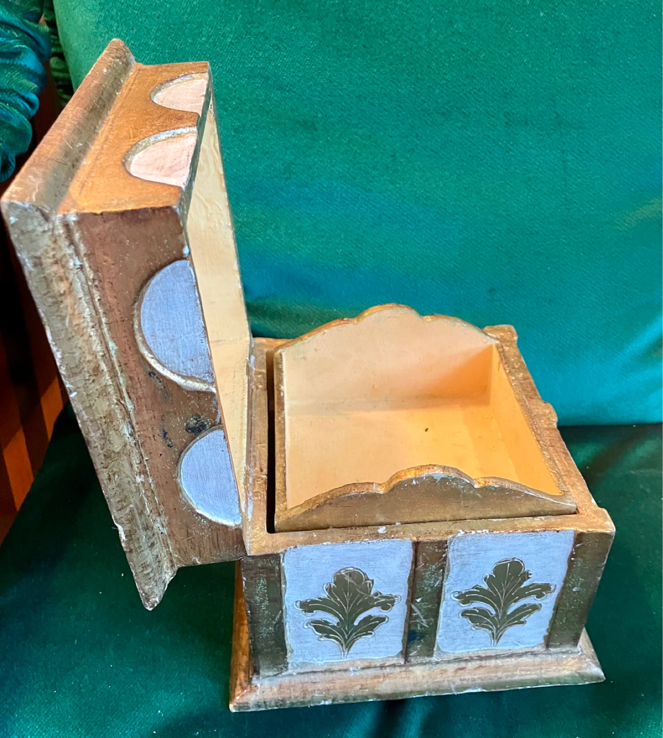 Decorative Italian Vintage Trinket Box - photo 2
