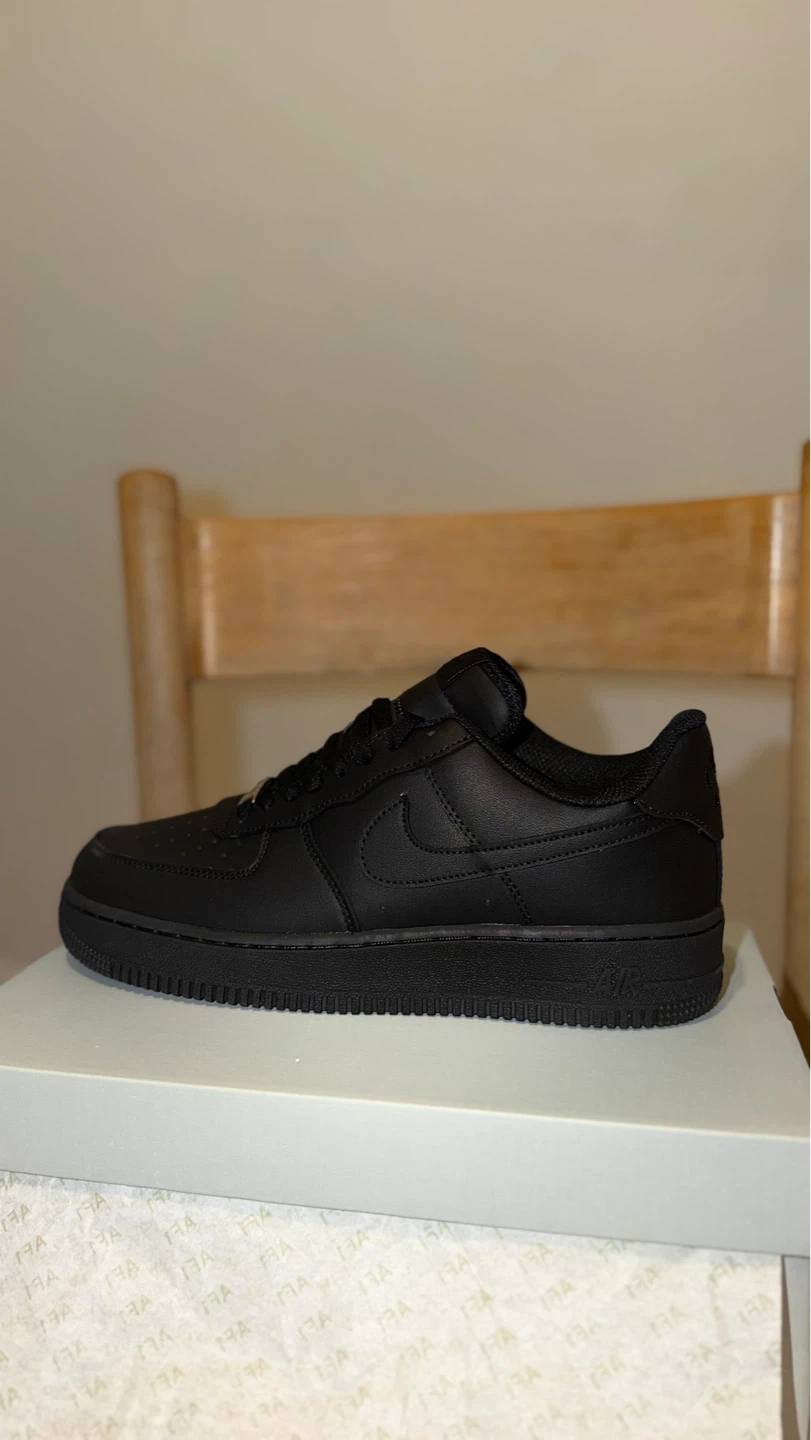 Nike Air Force 1 Black - photo 4