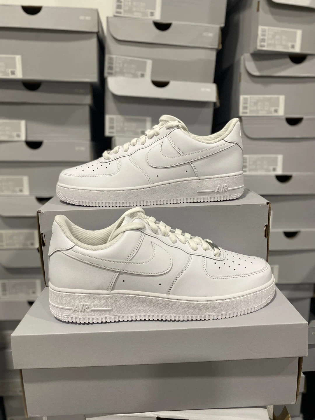 Nike Air Force 1