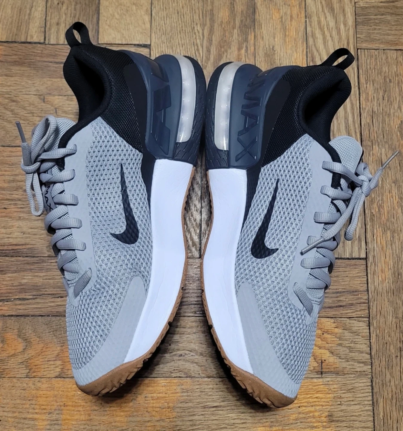Nike Air Max Running Shoes 11.5 M - photo 2