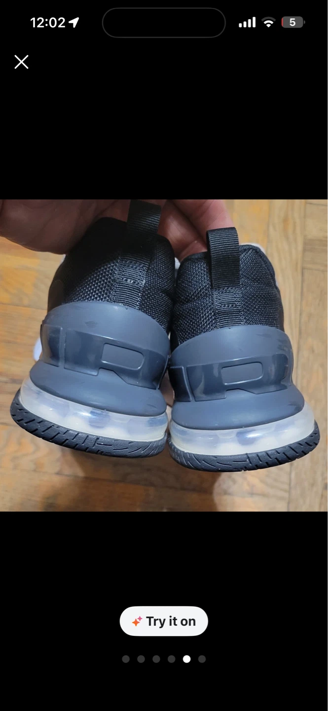 Nike Air Max Running Shoes 11.5 M - photo 3