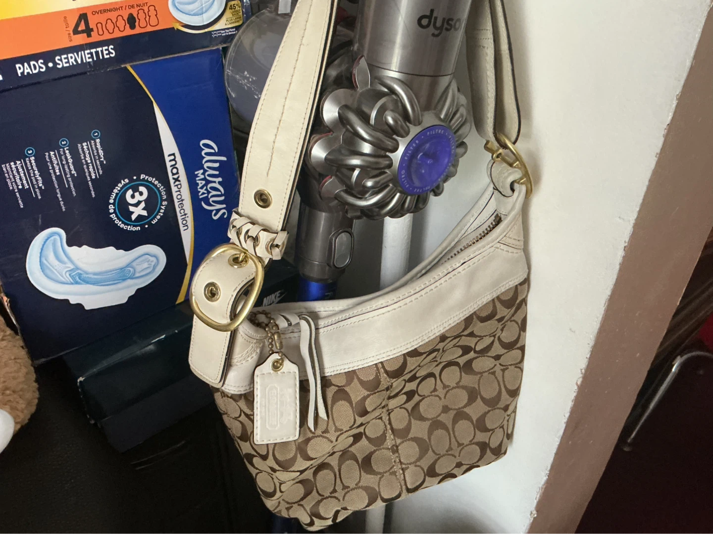 Coach Signature Canvas Hobo Bag ⚽