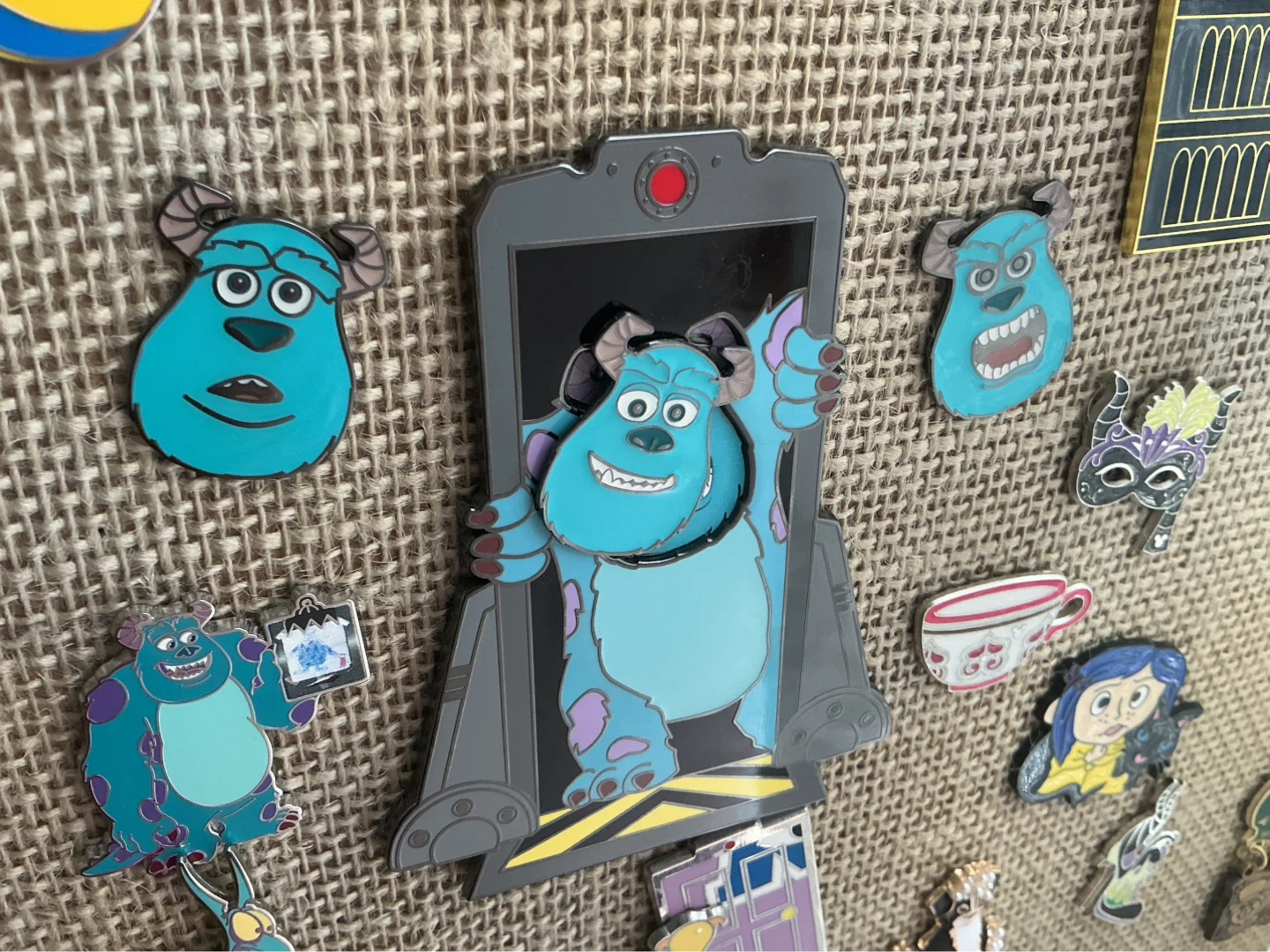 Disney Monsters Inc. Sulley Enamel Pins Collection ⚽
