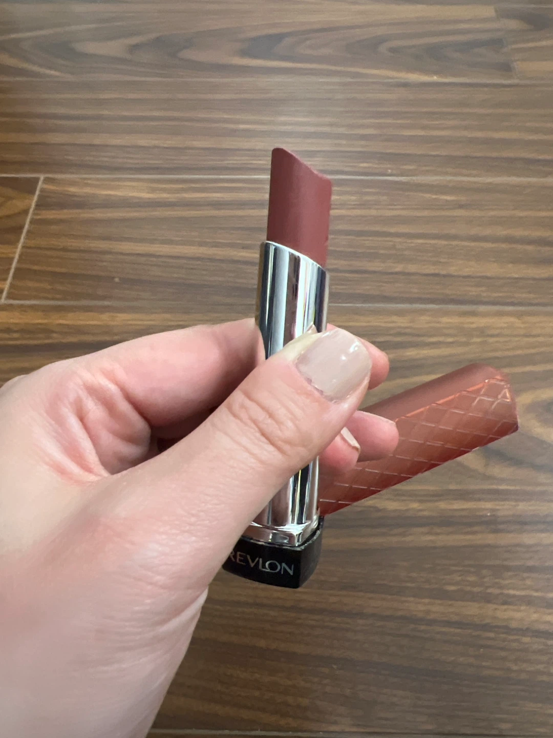 ⚽️ Revlon Colorburst Lip Butter 001 Pink Truffle - photo 3