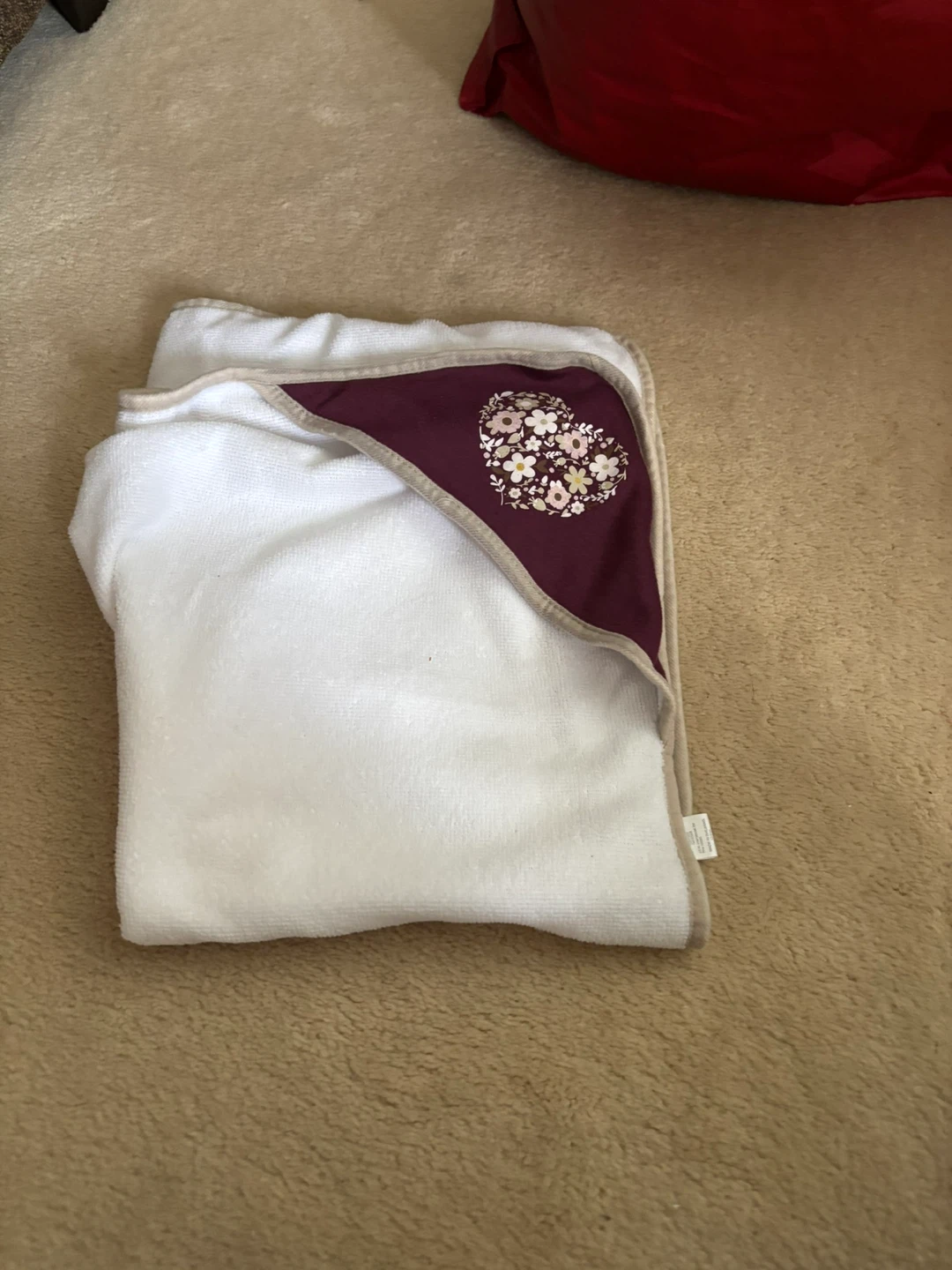 Baby towel & wrap lot - photo 3