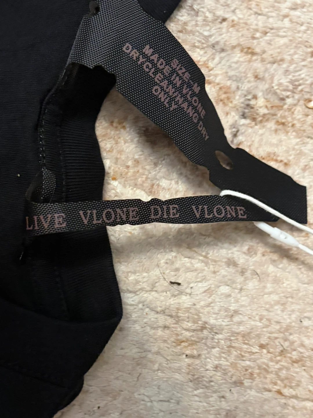 VLONE V Logo T-Shirt - photo 4