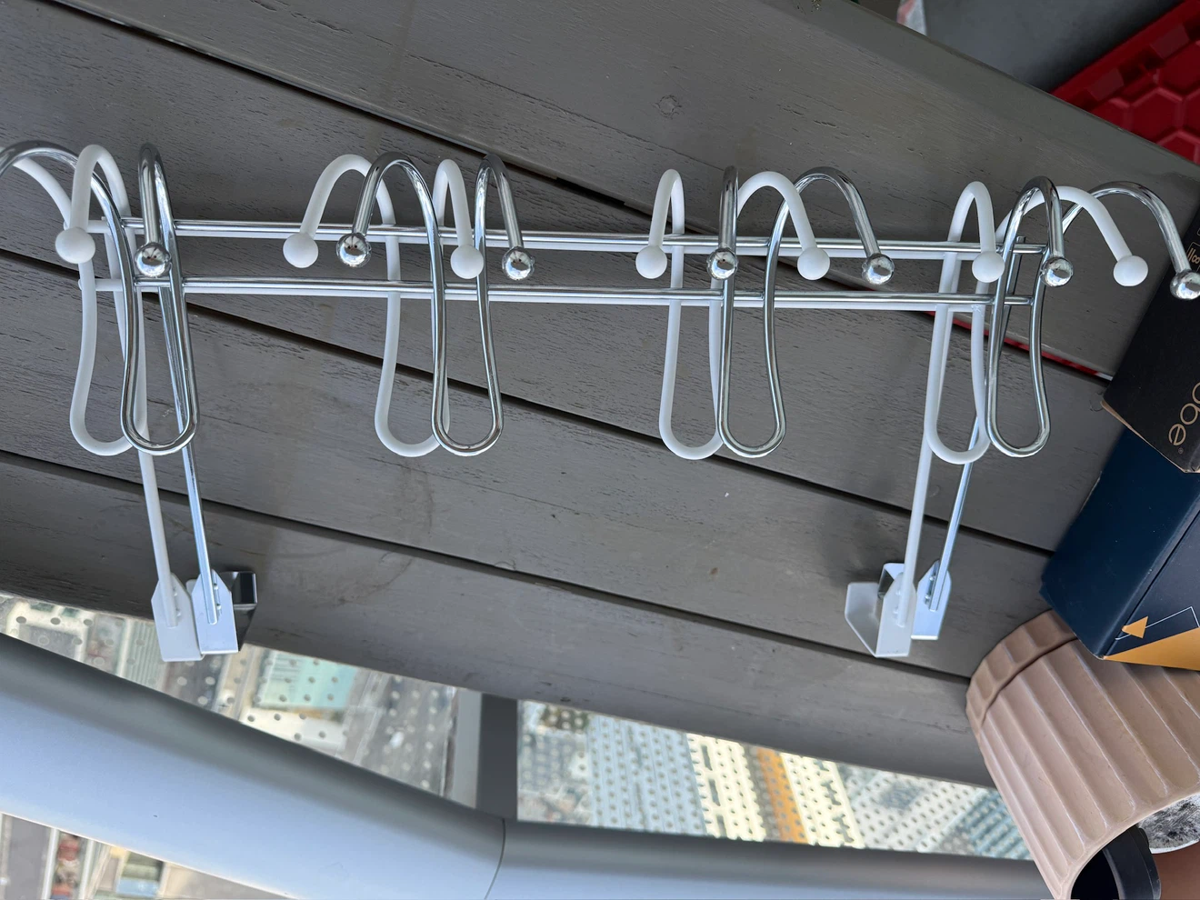 2 pics White Multi-Purpose Hanger Rack
