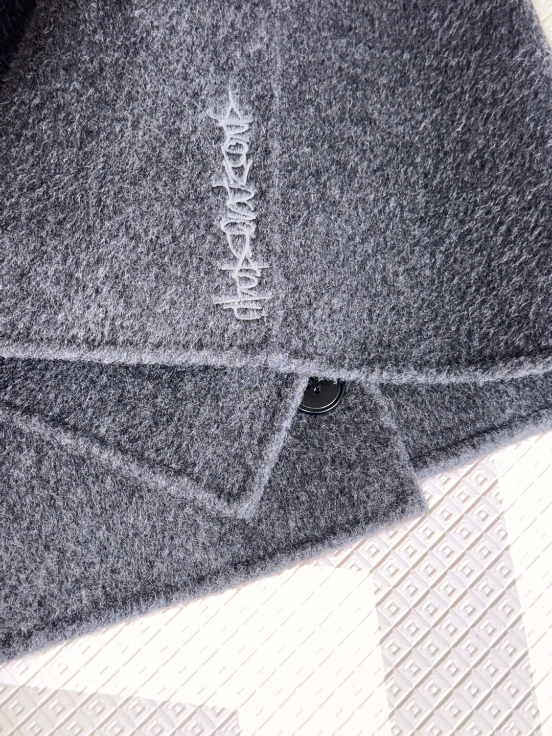 Men's Dark Gray Wool Vest Jacket - Button Front - photo 5