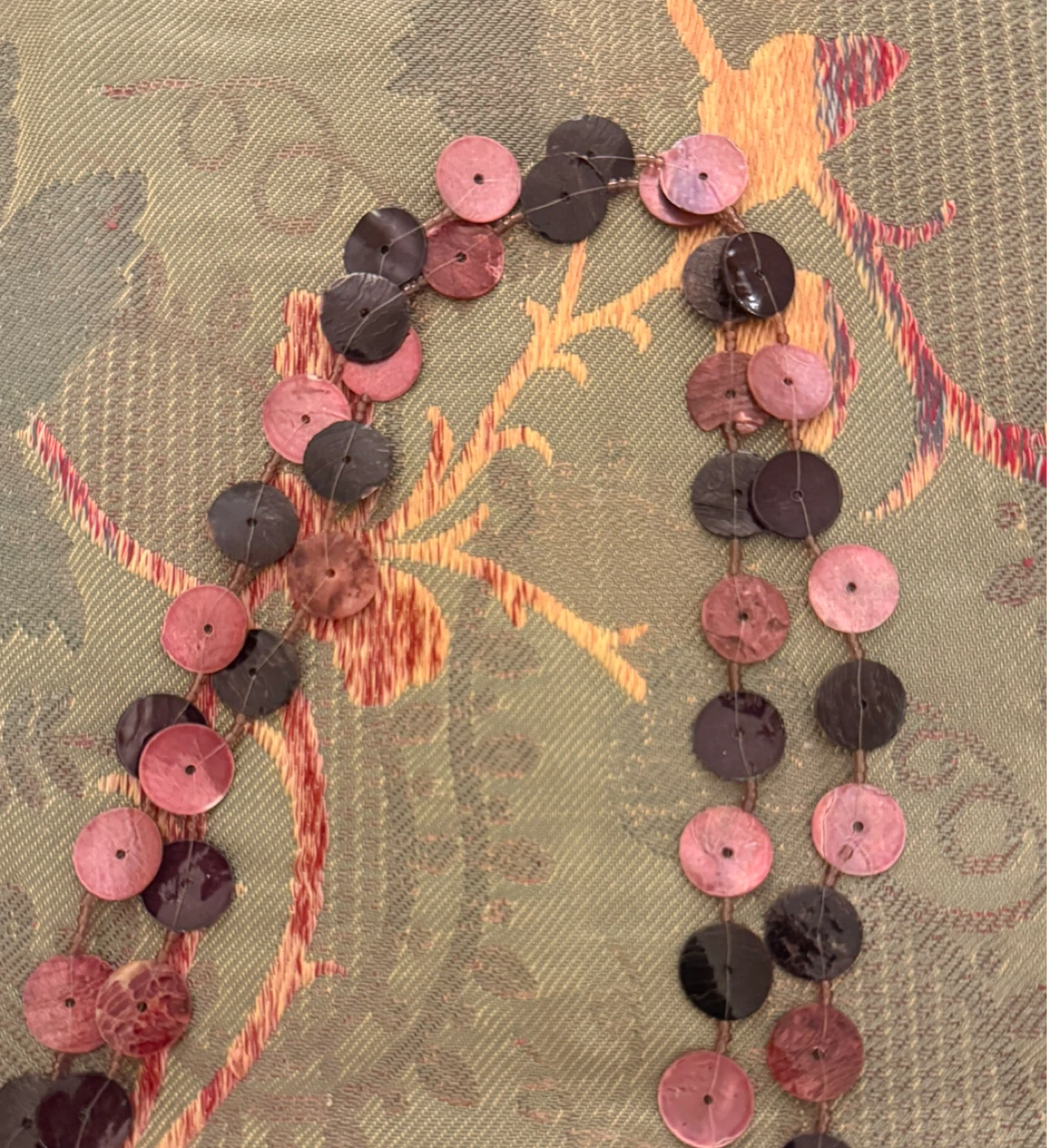 Beaded Necklace with Pink and Brown Discs⚽️ - photo 2
