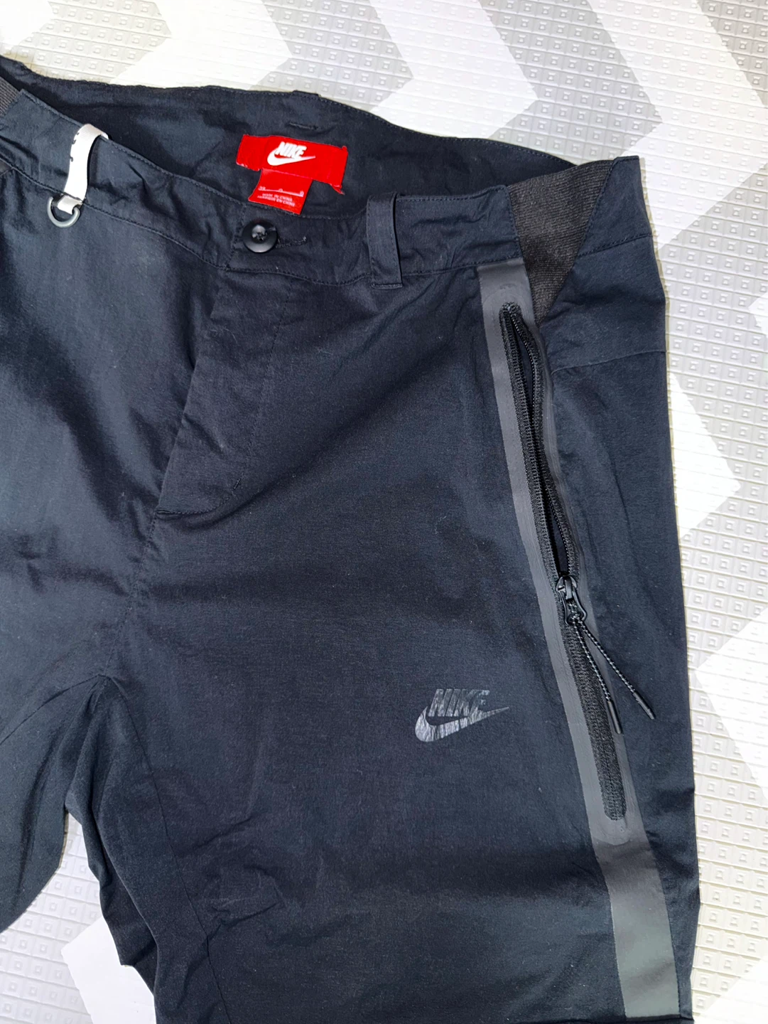 Nike Men’s Black Technical Pants - photo 2