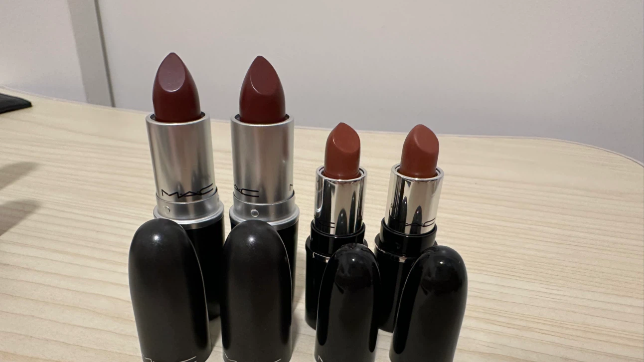 MAC Lipstick Set - Diva & Posh Pit