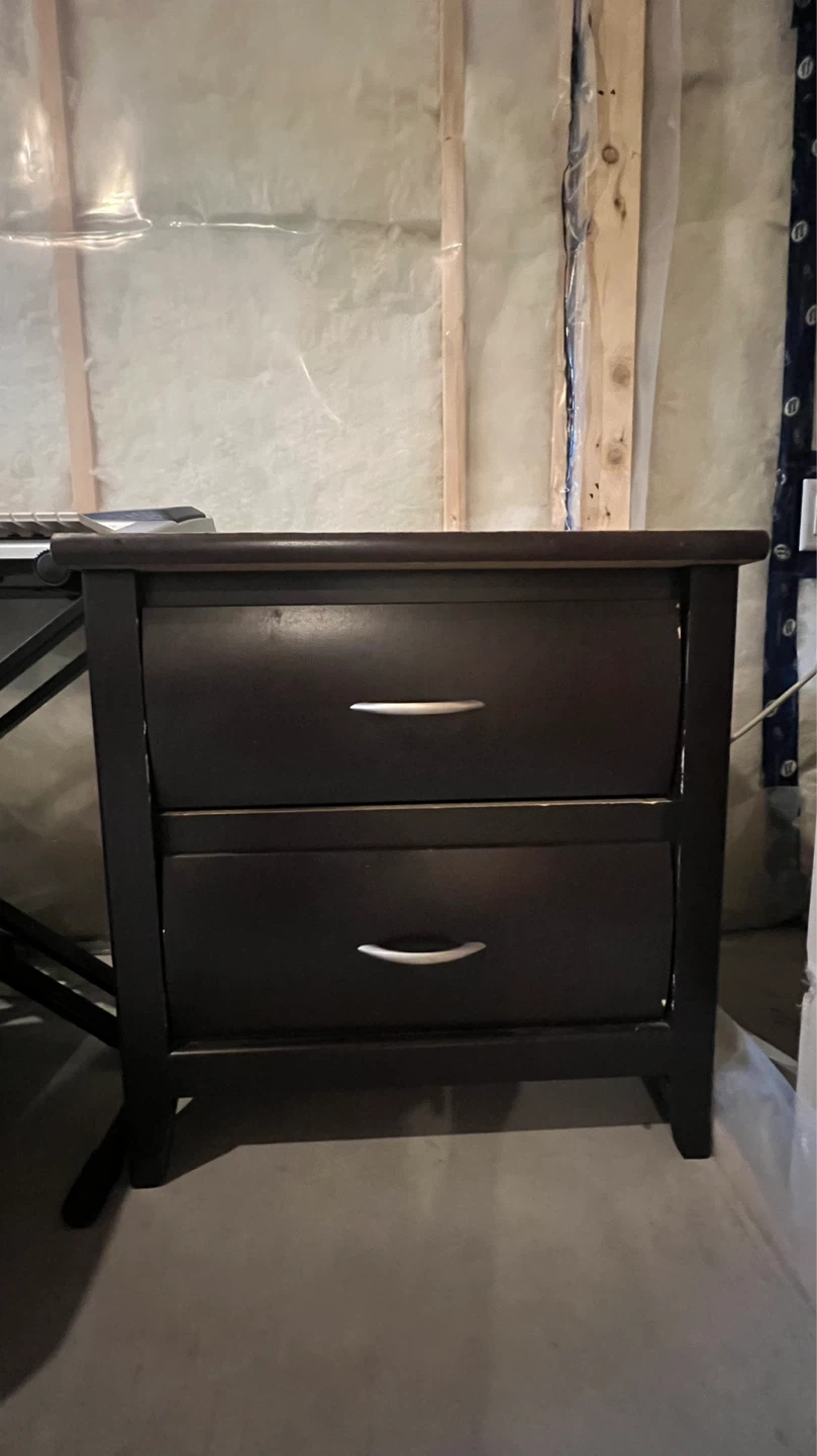Dark Brown 5-Drawer Dresser & 2-Drawer Bed Side Table - photo 5
