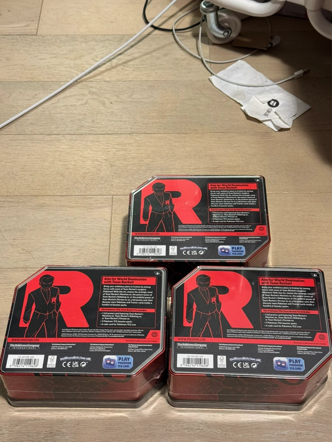 Destined rivals team rocket tin sets - photo 2