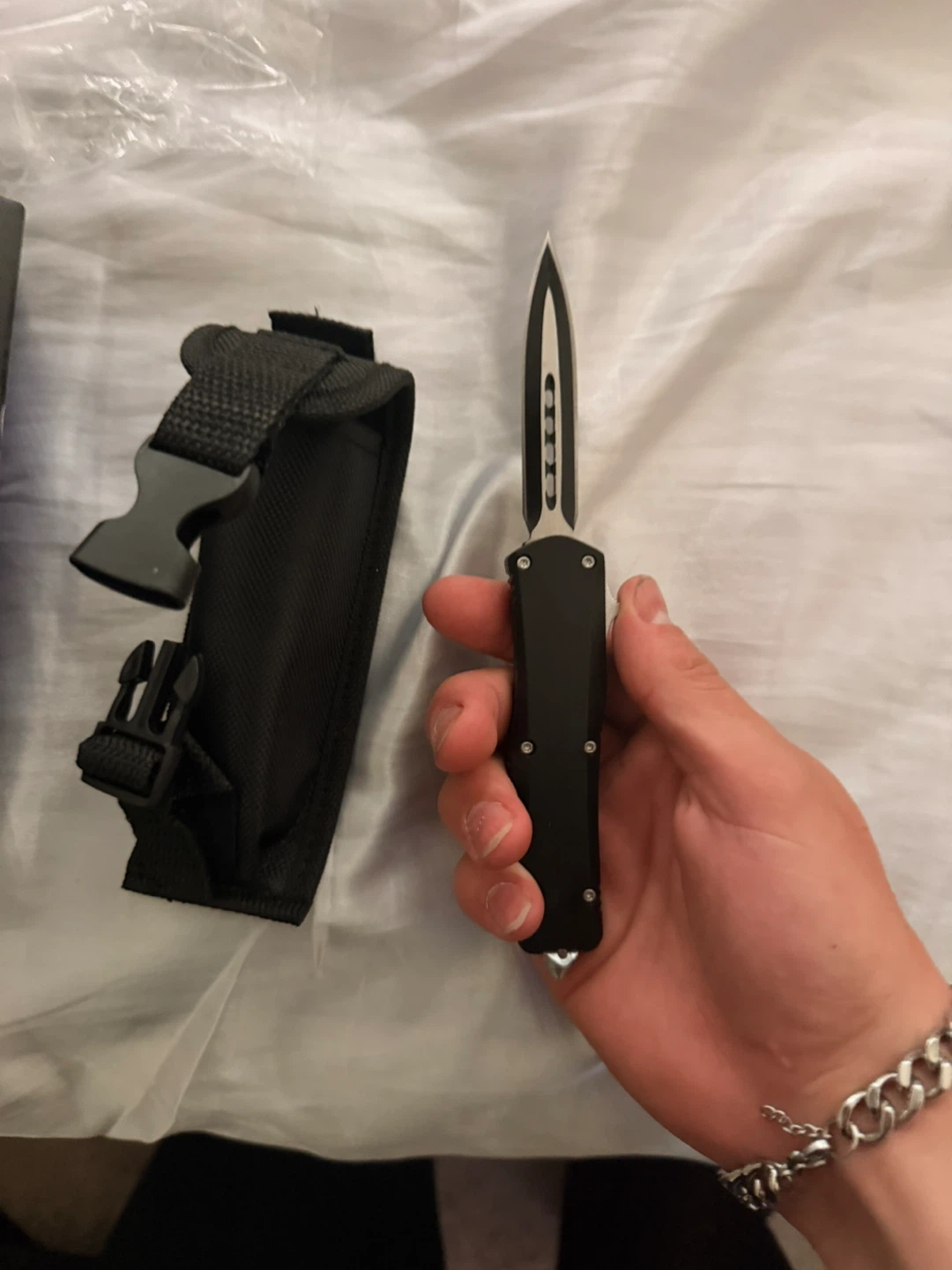Microtech retractable knife - photo 3
