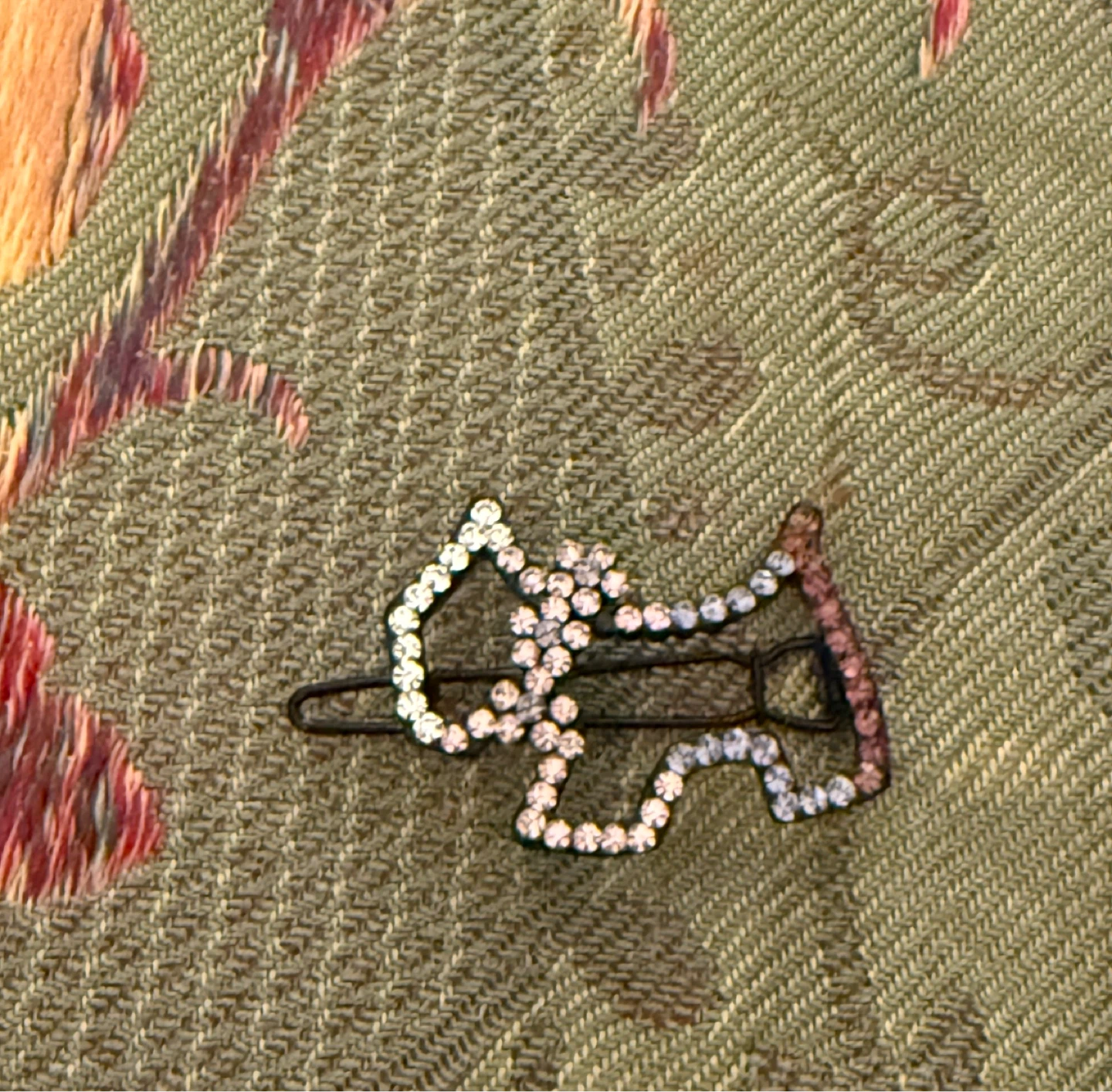Sparkly Dog Hair Clip⚽️